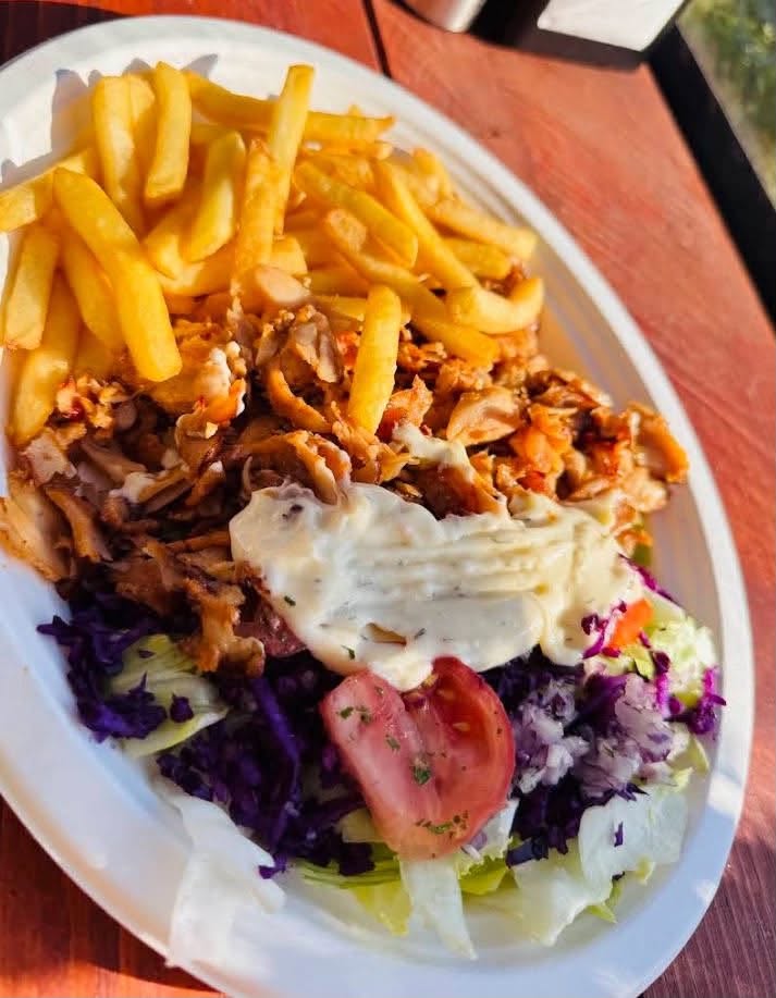 Kebab na Talerzu z Serem